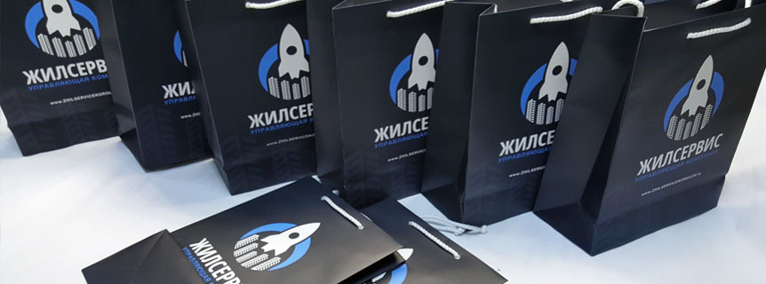 Пакеты слоготипом